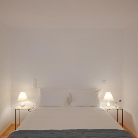 70'S Wood House Hotel Maia  Luaran gambar