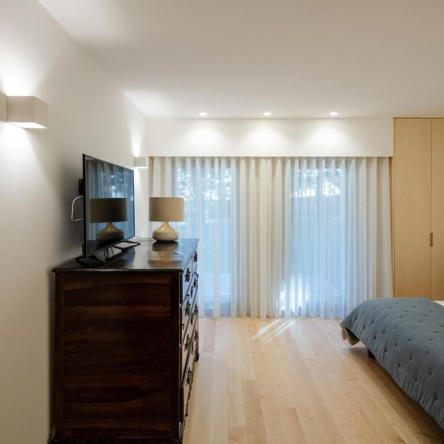 70'S Wood House Hotel Maia  Luaran gambar