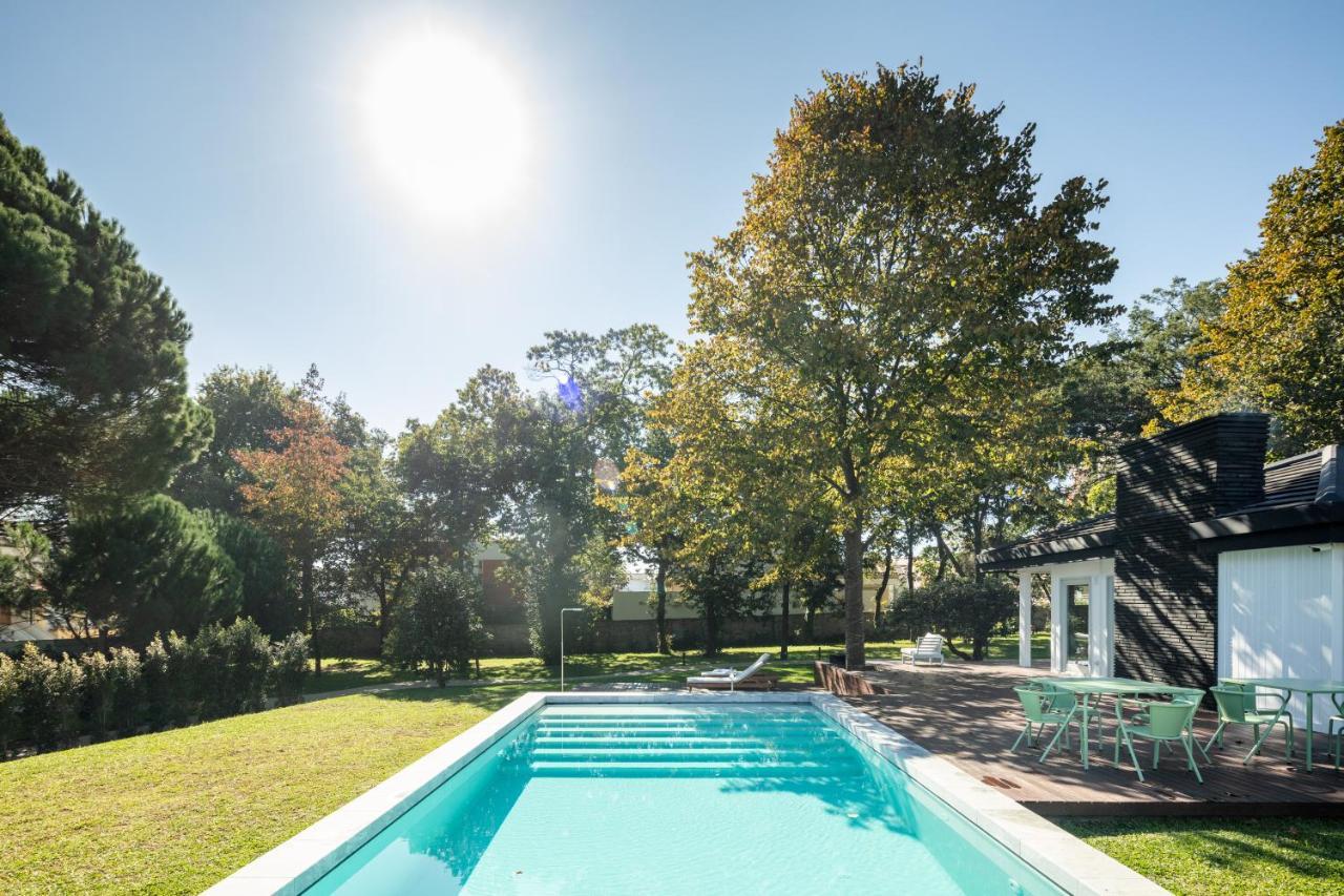 70'S Wood House Hotel Maia  Luaran gambar