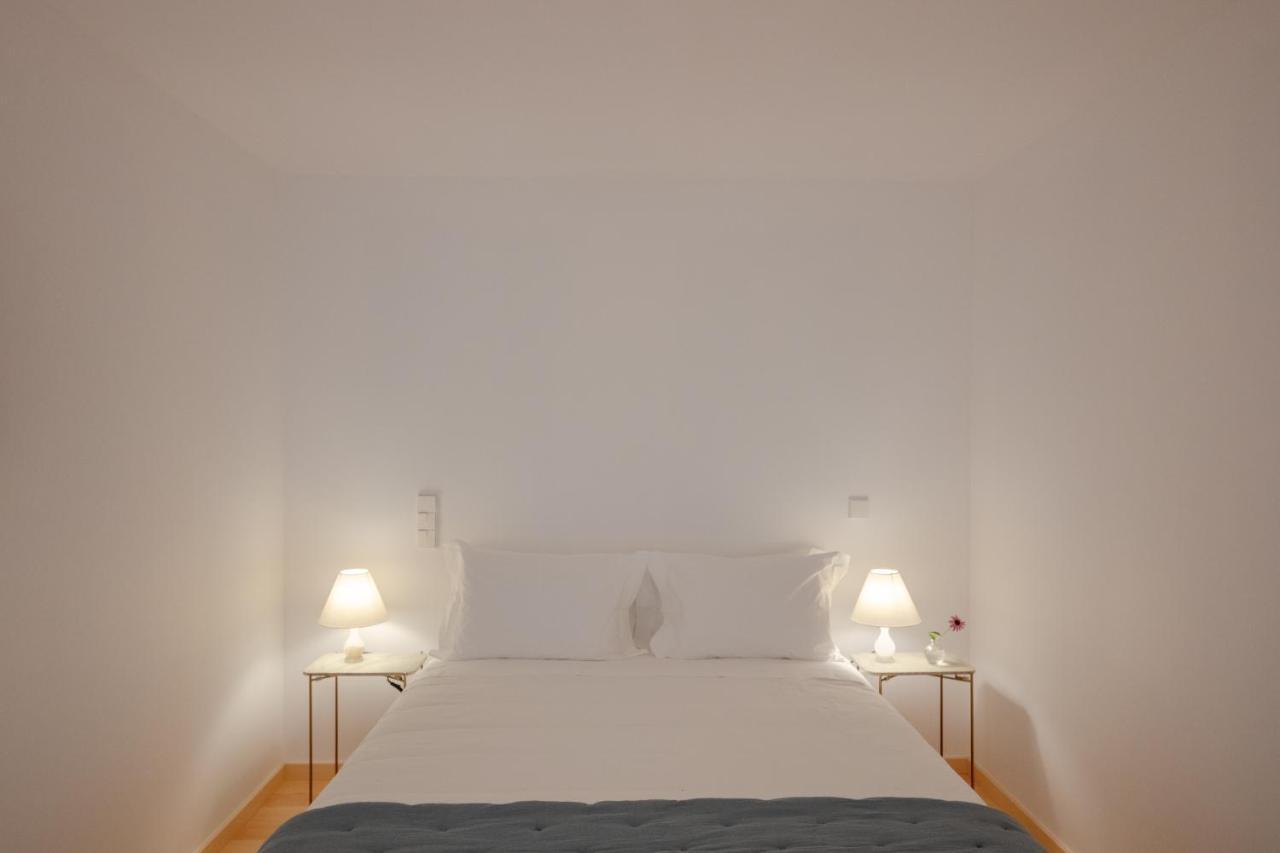 70'S Wood House Hotel Maia  Luaran gambar