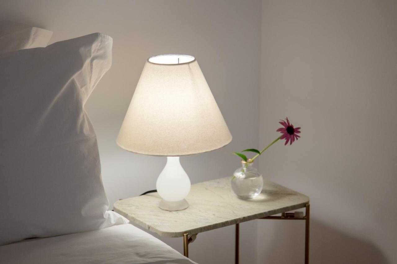 70'S Wood House Hotel Maia  Luaran gambar